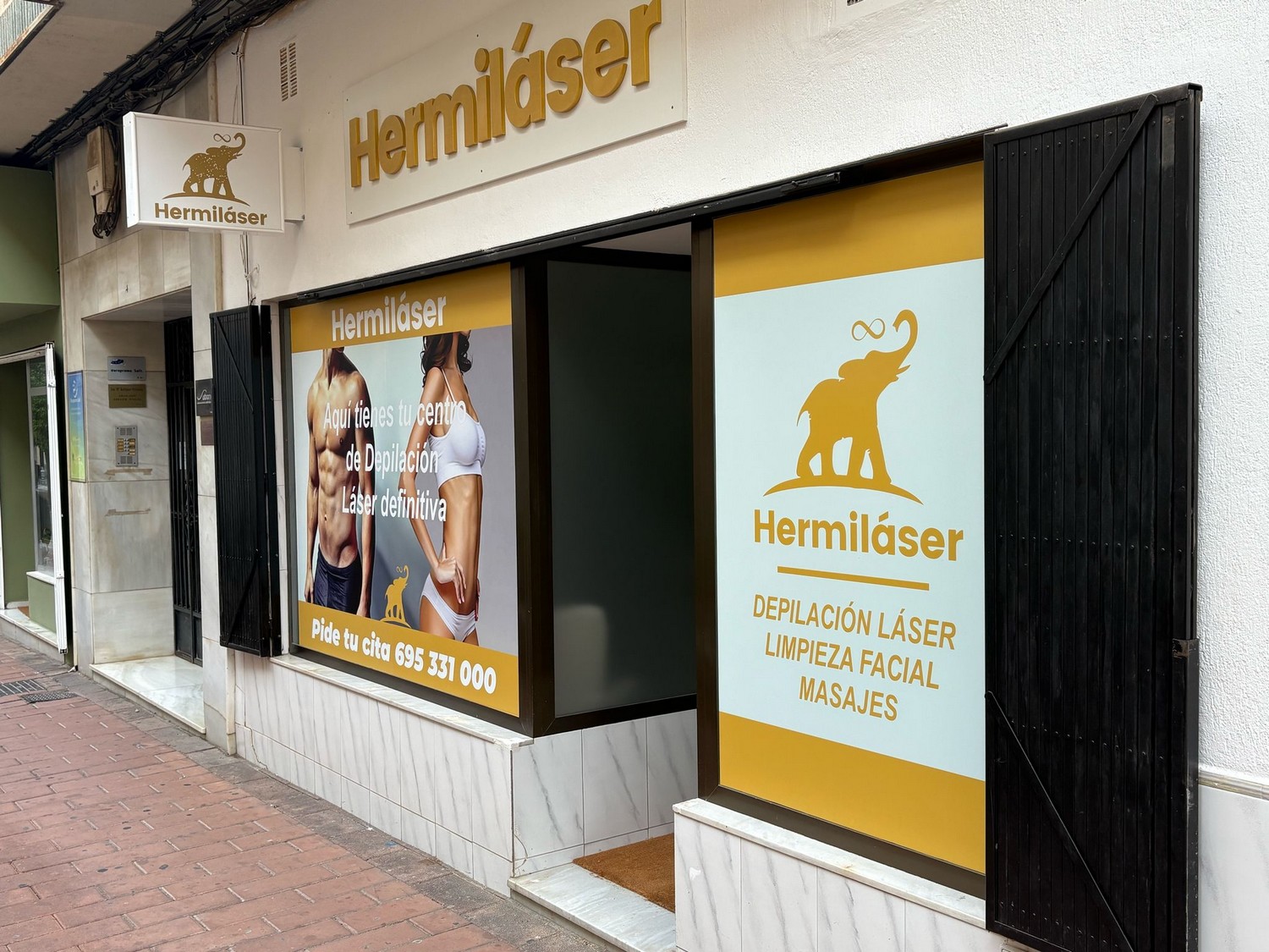 Fachada Hermilaser en Motril (Granada)